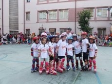 Foto 3 - El colegio Francisco de Vitoria despide el curso con una gran fiesta comunitaria
