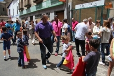 Foto 5 - El encierro de carretones pone la nota más divertida al Corpus