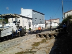 Foto 5 - El Ayuntamiento ultima las obras de asfaltado y limpieza para las fiestas