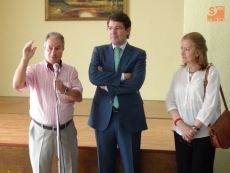 Foto 5 - Los mayores de Pizarrales reestrenan un centro remodelado con 15.000 euros