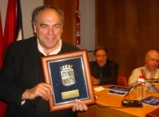 Foto 3 - Alencart y Amador Mart&iacute;n reciben en Valladolid &lsquo;El Jorge Guill&eacute;n&rsquo; y el Sarmiento de poes&iacute;a