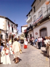 Foto 3 - La procesión de Los Hombres de Musgo atrae a gran número de turistas