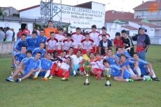 Los Combinados de Vizcaya cadete y juvenil celebran sus títulos | Foto @kisanghani