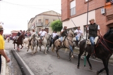 Foto 6 - La lluvia no resta emoción al encierro, aunque impide la procesión del Santo