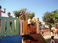 Foto 3 - Los participantes en Conciliamos disfrutan del primer Día del Agua del verano