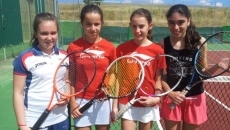 Participantes en el duelo infantil femenino