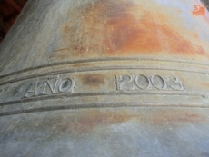 Inscripción en otra de las campanas/FOTO: Raúl Hernández