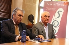 Foto 6 - La Diputación financia con 200.000 euros la construcción de un parking y una nueva señalización ...