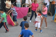 Foto 3 - Niños y mayores se lo pasan en grande con los carretones en San Andrés