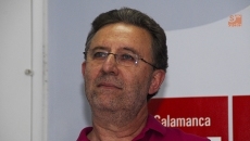 Foto 3 - Los coordinadores locales de las tres candidaturas a la Secretaría General del PSOE buscan apoyos...