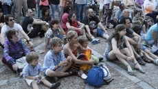 Foto 4 - Komo Teatro recuerda las injustos privilegios sociales que existían en Salamanca