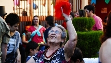 Foto 3 - Diversión y humor para celebrar el XV aniversario de la casa de acogida Padre Damián