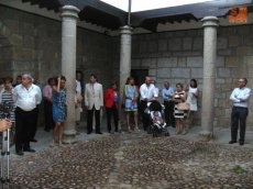 Foto 3 - "Un pequeño, pero merecido" homenaje a "una maestra ejemplar"