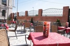 Foto 3 - El Hostal América renueva imagen y mejora su oferta gastronómica y de alojamiento 