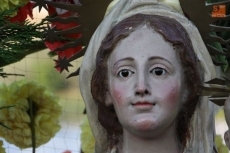 Foto 5 - La familia Cosme mantiene viva la procesión de la Virgen del Carmen por el Tormes