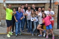 A las puertas del Bar Enma | Foto @kisanghani