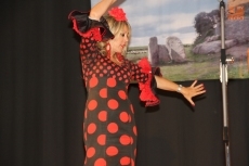 Foto 6 - La Asociación de Mujeres entrega los premios del certamen ‘Carmen Martín Gaite’