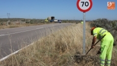 Foto 5 - La Ayuntamiento critica la falta de mantenimiento de la carretera Villarino-Trabanca