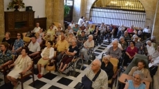 Asistentes a la Eucaristía | Foto @kisanghani