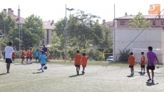 Foto 4 - M&aacute;s de 400 ni&ntilde;os de seis a 14 a&ntilde;os participan en la pr&aacute;ctica de ocio deportivo 