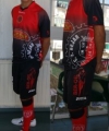 La nueva equipación vuelve a las medias rojas/FOTO: C.D. Béjar Industrial