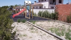 Foto 4 - El grupo socialista denuncia el estado de "abandono" que presentan muchas zonas verdes