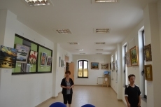 Foto 4 - Soledad Esteban promueve una exposición de apoyo a la investigación del cáncer