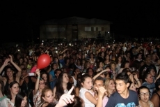 Foto 5 - Malú triunfa en Guijuelo ante un aforo completo que vibra con su música