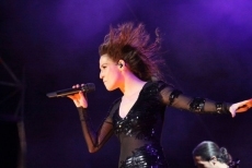 Foto 3 - Malú triunfa en Guijuelo ante un aforo completo que vibra con su música