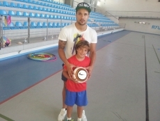 Foto 3 - El Campus del Ciudad Rodrigo CF recibe la visita del portero Rodri