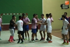 Foto 4 - Cafetería El Retiro se hace con el Campeonato de ‘Futbito’ de Vitigudino ante cerca de 400...