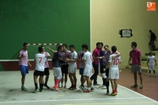 Foto 3 - Cafetería El Retiro se hace con el Campeonato de ‘Futbito’ de Vitigudino ante cerca de 400...