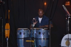 Foto 3 - El público se arranca a bailar salsa en el concierto de Dani & Ch y Código Habana