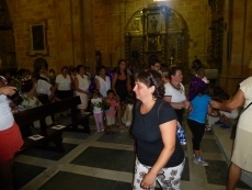 Foto 6 - Fervor popular en la ofrenda floral a la Virgen de la Asunción