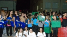 Foto 3 - Los pe&ntilde;istas de Babilafuente ponen el color y la alegr&iacute;a a las fiestas