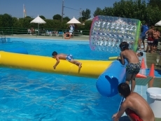 Foto 5 - Niños y mayores disfrutan del Día del Agua de Codemirsa