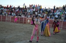 Foto 3 - Puerta grande en Cantalpino para Langa, Chaves y Castaño 
