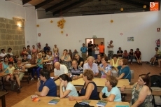 Foto 4 - Jesús González invita a los vecinos a recabar nuevas palabras para una segunda edición de ‘De...