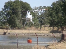 Foto 4 - Sofocado en Aldeadávila un incendio forestal próximo al casco urbano