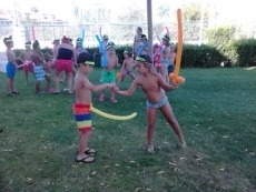 Foto 4 - Alta participación en la fiesta pirata organizada en la piscina santamartina