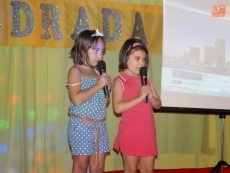 Foto 3 - Fervor en la entrega de la Cruz de la Misión ante la Virgen de la Yedra