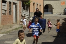 Foto 3 - Horas y horas de fiesta en la calle de día y de noche