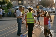 Foto 6 - Divertida y refrescante tarde de juegos infantiles