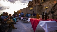 Foto 6 - La Casa Lis estrecha lazos con localidades vinculadas a Gaudí con una degustación gratuita de...