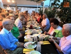 Foto 3 - Homenaje a Rosa González y Francisco Díaz en el Día de los Mayores por San Roque