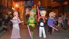 Foto 5 - Imaginación, calidad y mucha diversión para el Desfile de Disfraces de Peñas