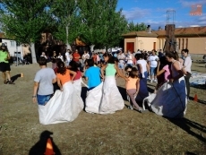 Foto 4 - Niños y jóvenes disfrutan de actividades multiaventuras