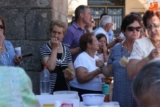 Foto 6 - El baile de la bandera vuelve a protagonizar el día dedicado a San Sebastián