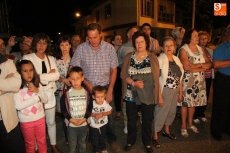 Foto 3 - Varios miles de personas viven un espectacular desfile de carrozas