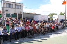 Foto 4 - La Virgen de las Candelas recibe en ofrenda una rosca en el día de Las Madrinas